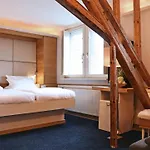 Rhein Und Stuebers Restaurant Hotel 3*