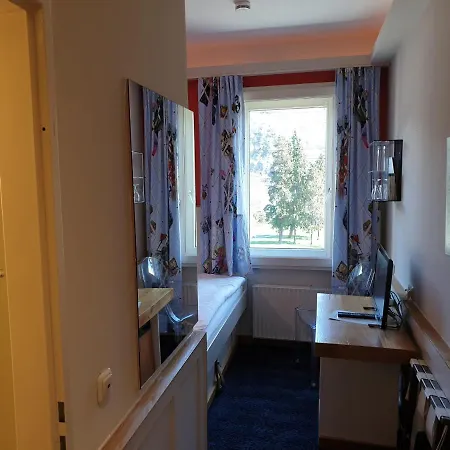 Hotel Rhein Und Stuebers Restaurant