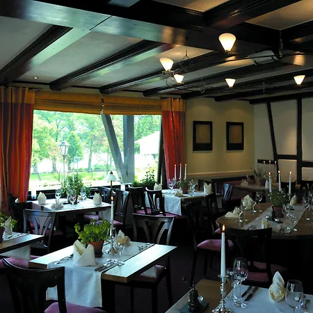 Rhein Und Stuebers Restaurant 酒店 巴哈拉赫