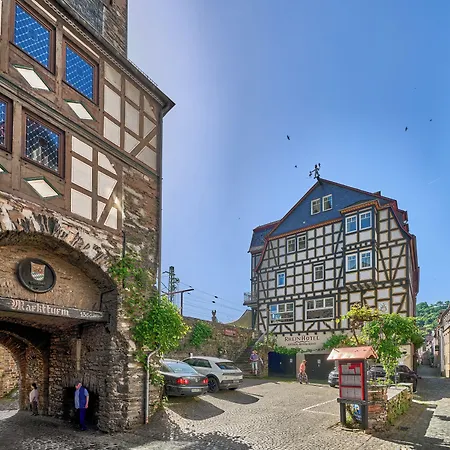 Rhein Und Stuebers Restaurant באכאראך