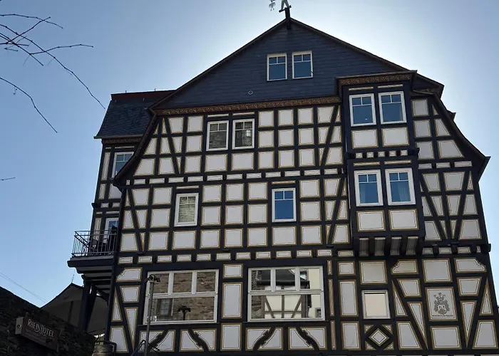 Rhein Und Stuebers Restaurant Hotel 3*